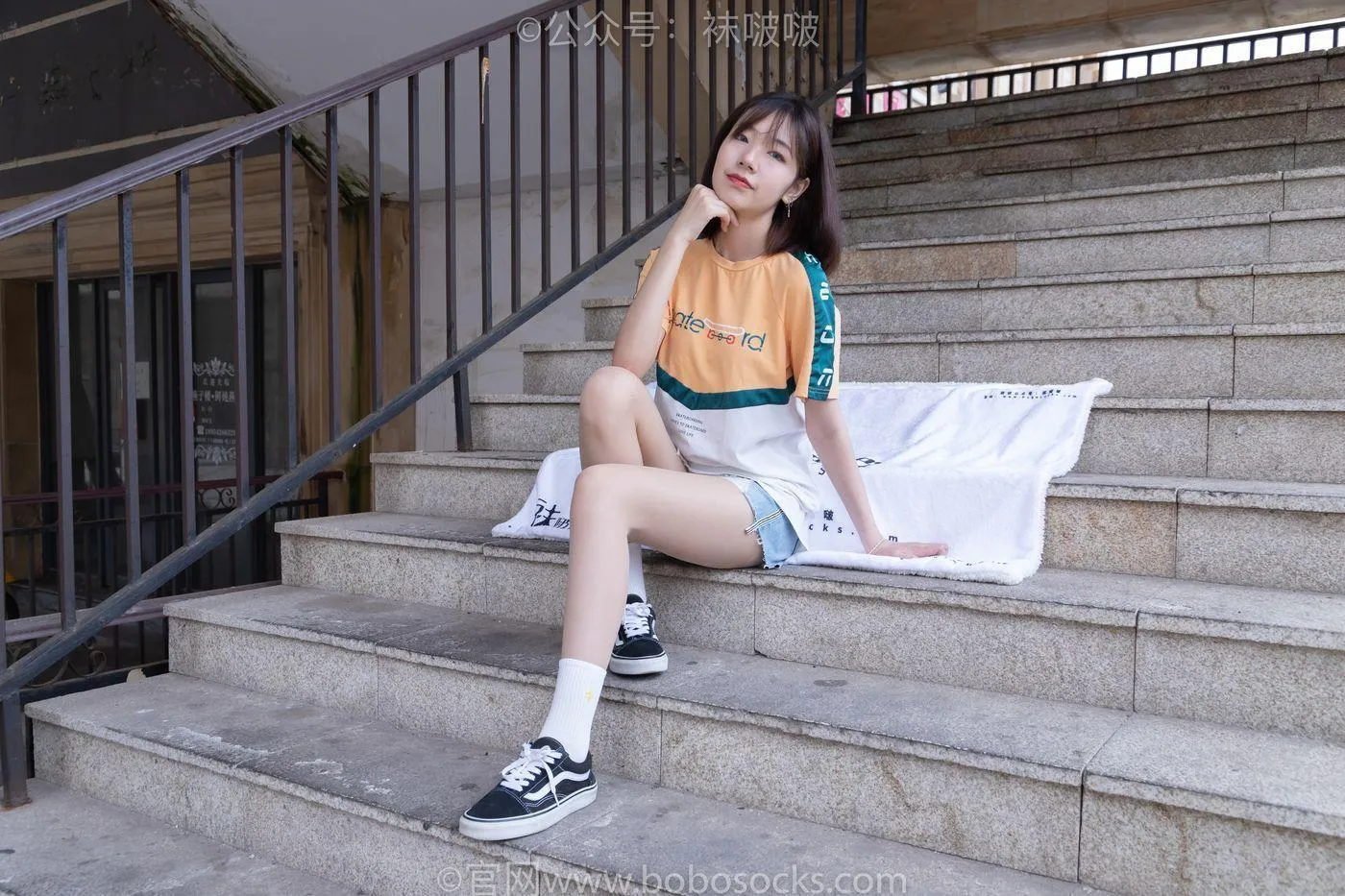 [BoBoSocks袜啵啵]NO.069 小甜豆-vans板鞋、白棉袜、肉丝 [135P]插图6